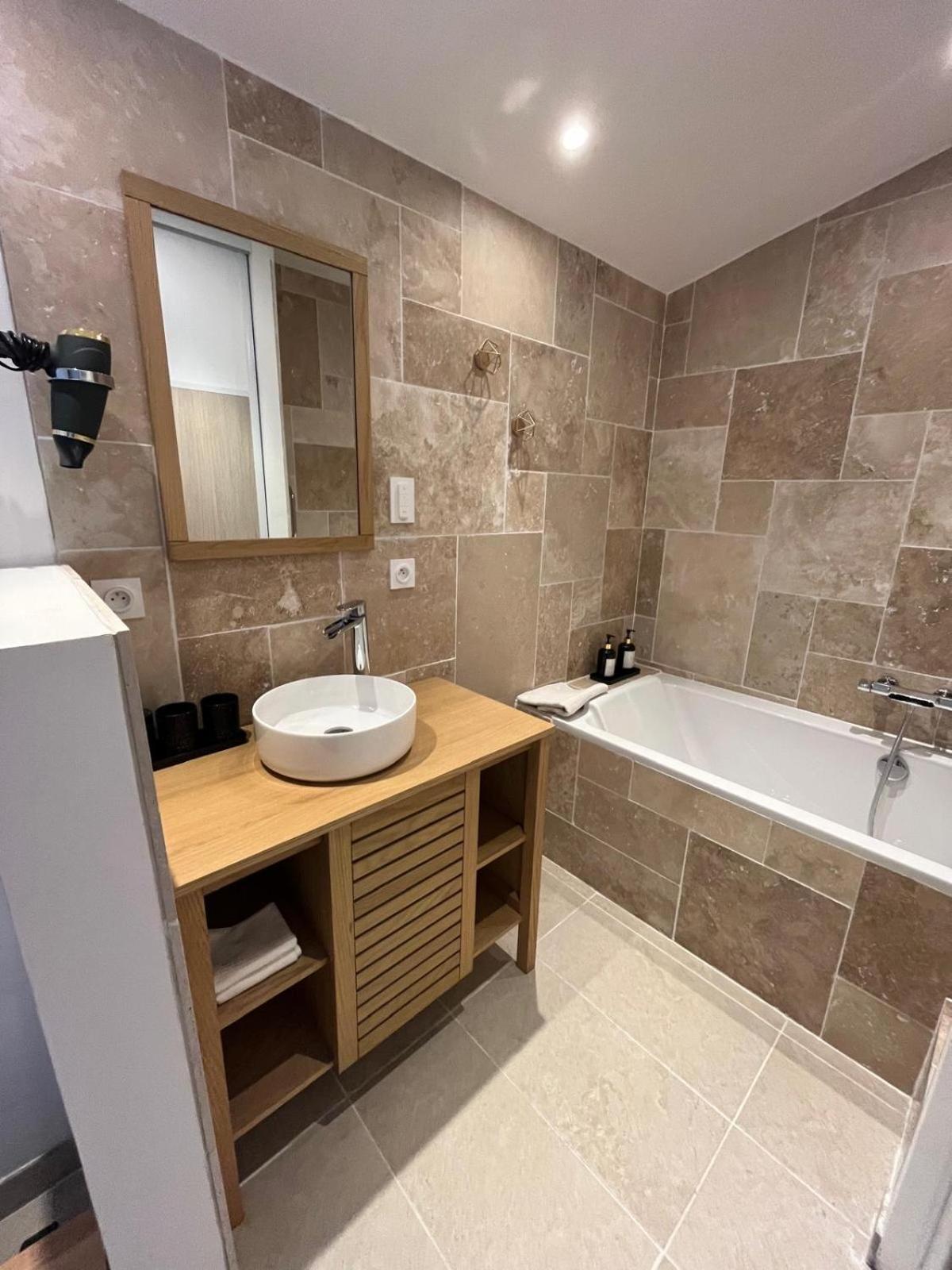 Suite Avec Sauna 36M² Νιόρ Εξωτερικό φωτογραφία